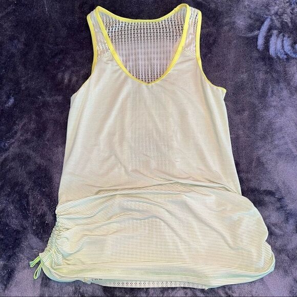 Lululemon Flash Light Yellow Run Tie And Fly Tank Size 6 - Picture 1 of 3